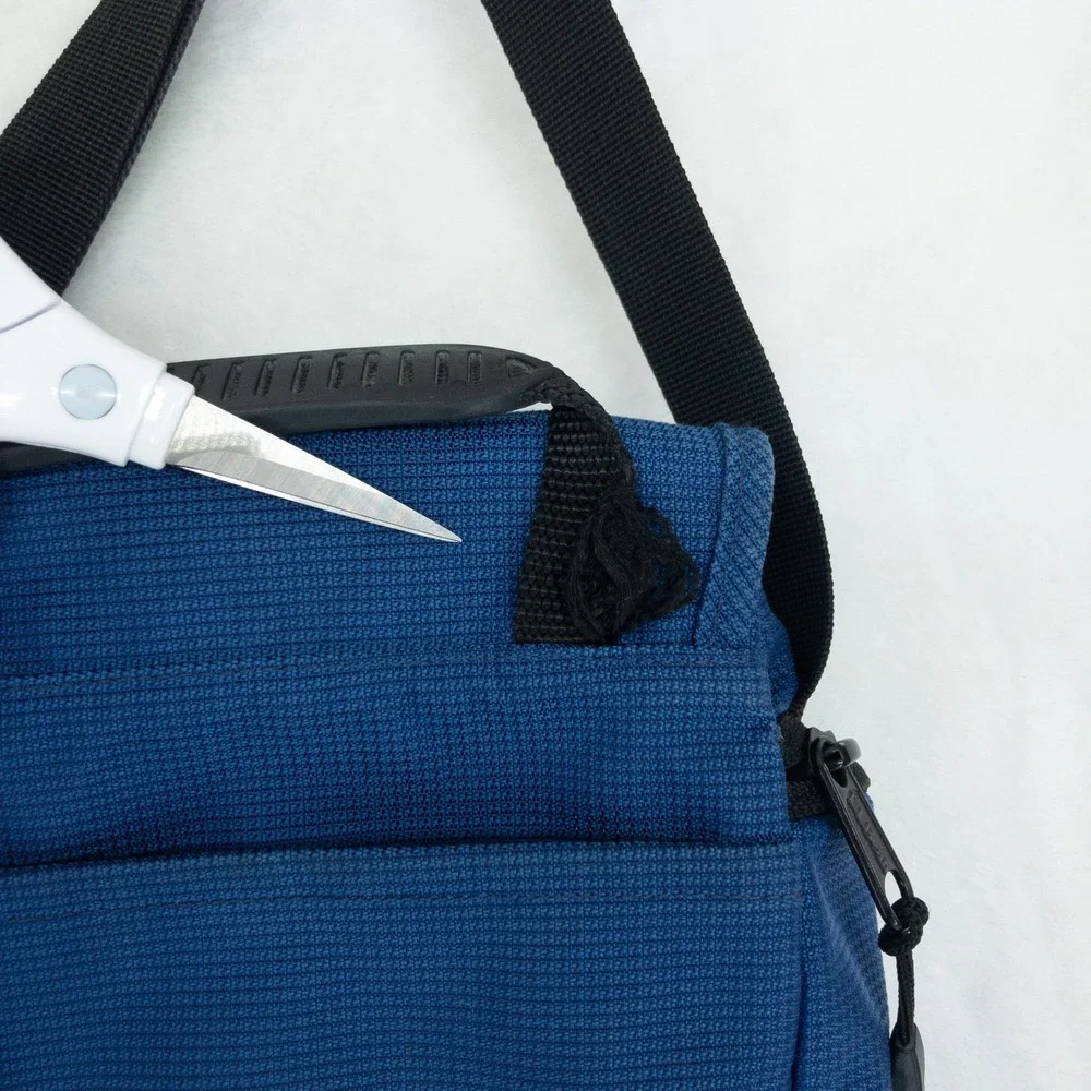 LL Bean Messenger Bag Unisex Small Blue Nylon Crossbody Travel Organizer